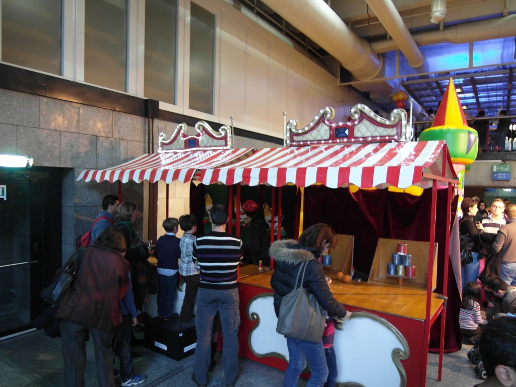 Stand forains arbre de noel villette