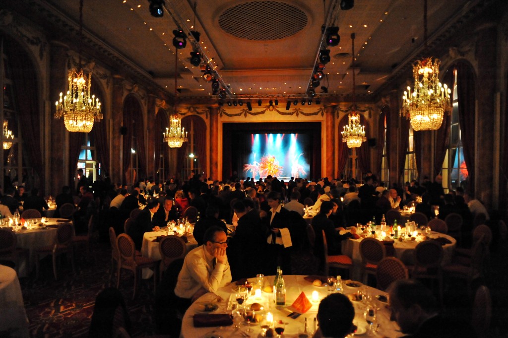 Soiree de gala : entreprise du batiment, realisation Deauville pour Sika