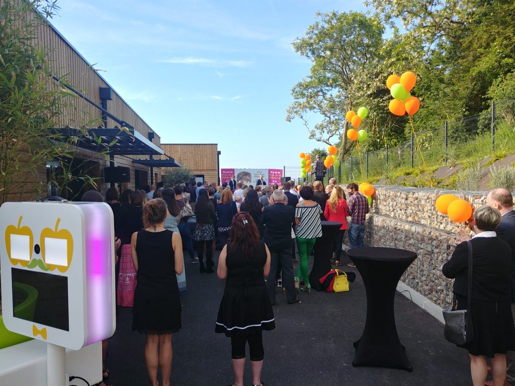 Inauguration locaux entreprise normande Pim Pam Pomme Cherbourg Tourlaville cocktail dinatoire