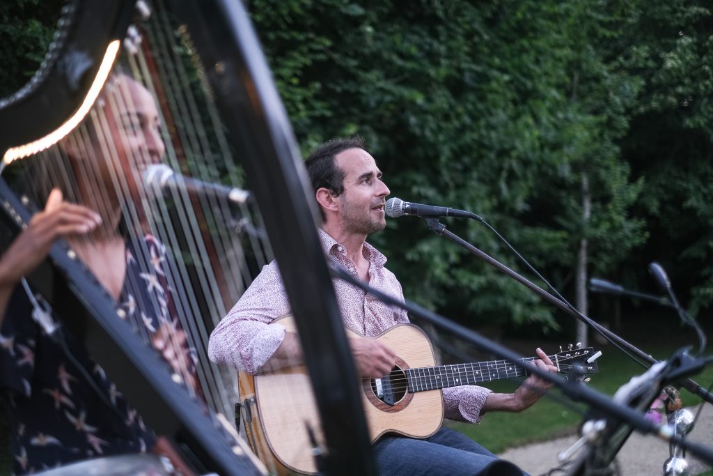 Duo musique live - harpe guitare - garden party - caen rennes paris rouen