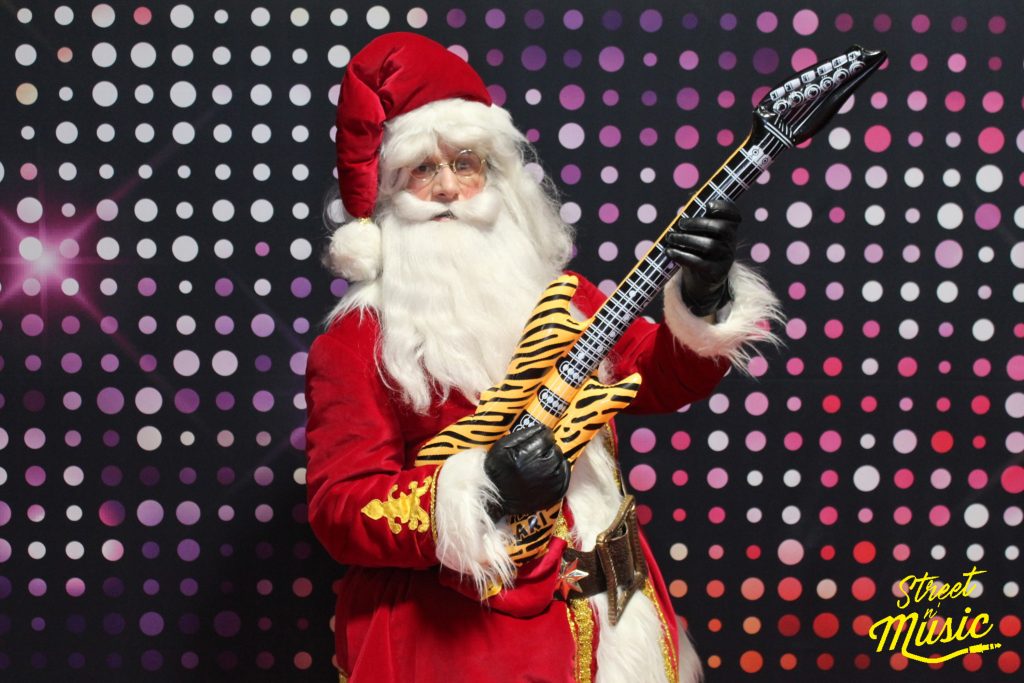 Studio photo avec Père noel - arbre de Noël CE - boulogne Issy les Moulineaux Mantes Rouen