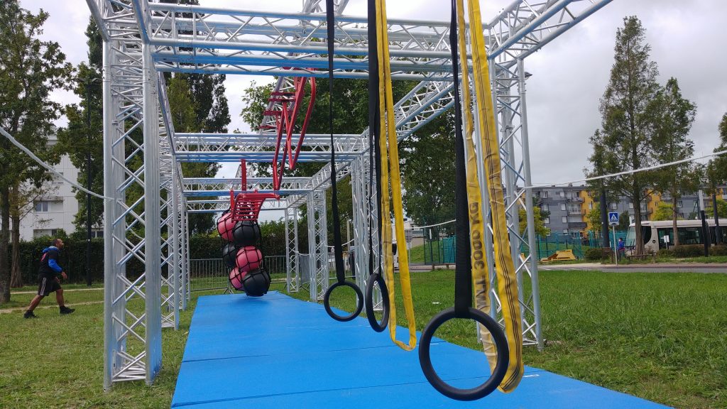 Location parcours ninja warrior - animation été enfant - activité sportive originale