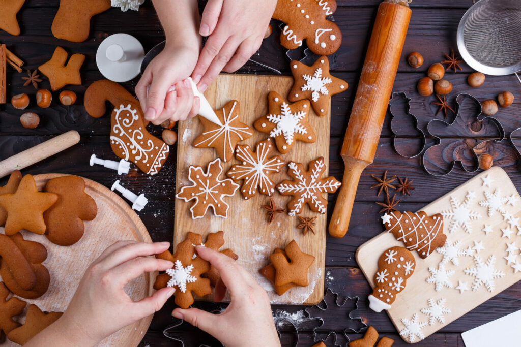 Atelier decoration sables de Noel - arbre de Noel CSE